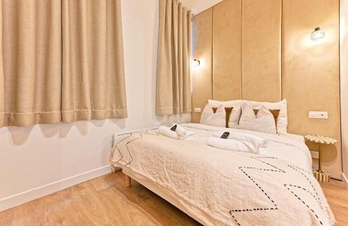 Quartier de Rochechouart Apartment | Residence Galeries Lafayette by Studio Prestige
