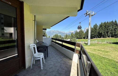 Les Esserts Apartment | Residence Gelinotte - Beautiful apartment feet slopes near kindergarten