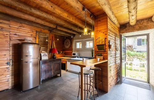 Saint-Lary-Soulan Apartment | Residence Grangesoulan-soulan - Authentic chalet- Saint-Lary-Soulan-7 sleeping accommodations- pla d'adet resort