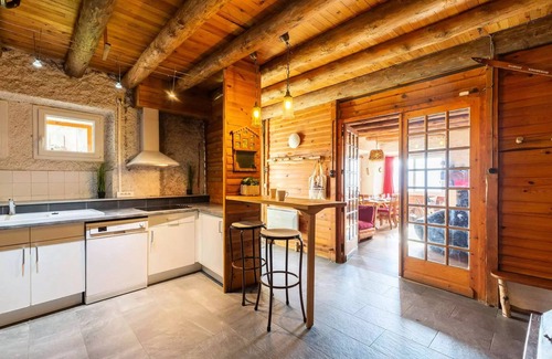 Saint-Lary-Soulan Apartment | Residence Grangesoulan-soulan - Authentic chalet- Saint-Lary-Soulan-7 sleeping accommodations- pla d'adet resort
