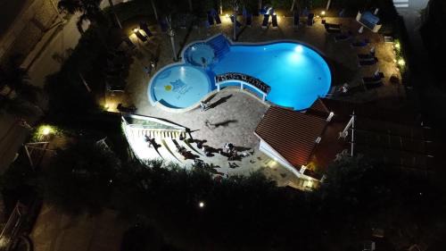 Ricadi Apartment | Residence Hotel La Taverna