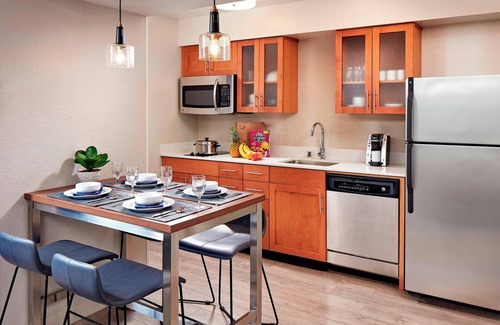 Tree Section Hotel | Residence Inn by Marriott Manhattan Beach