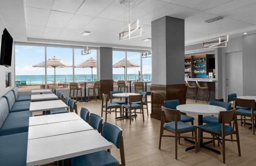 Rio Mar Beaches Hotel | Residence Inn by Marriott Daytona Beach Oceanfront