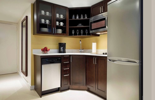 Downtown Montreal Hotel | Residence Inn by Marriott Montreal Downtown