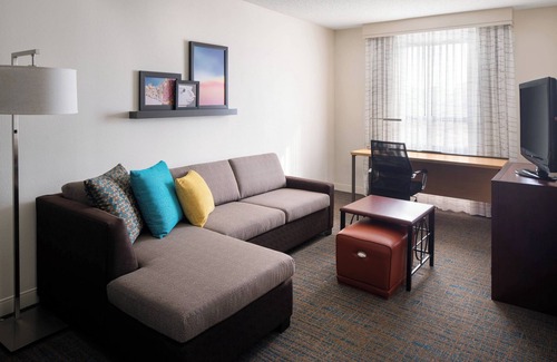 Las Vegas Hotel | Residence Inn by Marriott Las Vegas Hughes Center