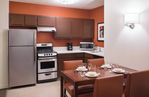 Las Vegas Hotel | Residence Inn by Marriott Las Vegas Hughes Center