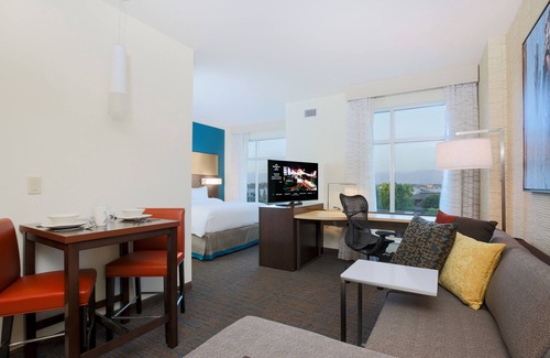 San Jose Hotel | Residence Inn by Marriott San Jose Airport