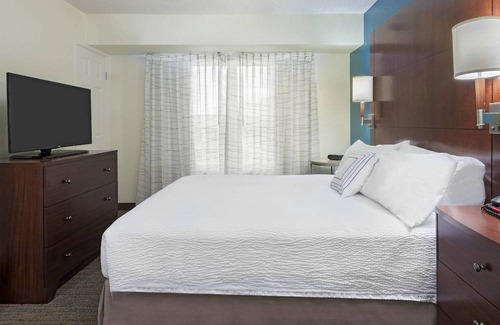 Fort Myers Hotel | Residence Inn by Marriott Fort Myers