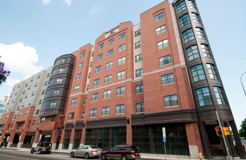 Downtown Syracuse Hotel | Residence Inn Syracuse Downtown at Armory Square