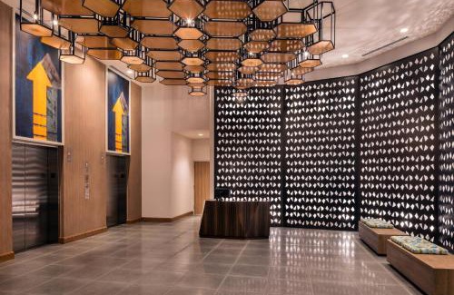Navy Yard Hotel | Residence Inn Washington Capitol Hill/Navy Yard