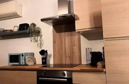 Les Arenes Apartment | Residence Les Arenes PyrÉnées - Modern studio and cosy air conditioning, parking and swimming pool - 4AREN