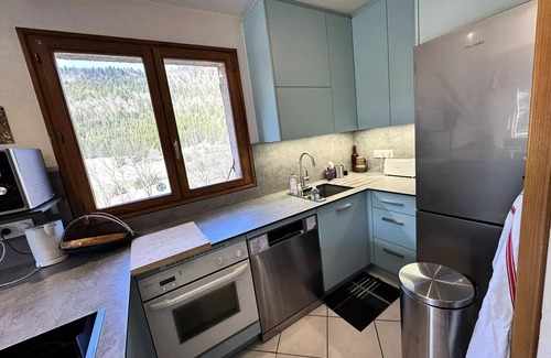 Villard-de-Lans Apartment | Residence La Bourne - 3 Rooms for 5 People