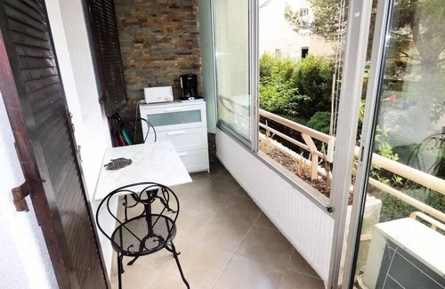 Les Sablettes Apartment | Residence La Croisette B - Close to the beach, walking distance, private parking