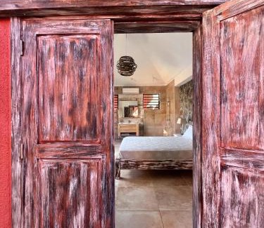 Camp Bestel Villa | Residence Laurada - Tropical Villas with Private Pool