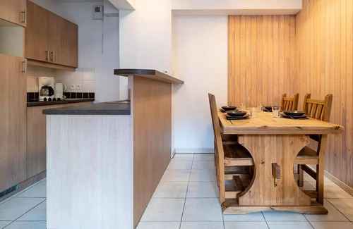 Les Orres Apartment | Residence Le Balcon Des Airelles - Quiet apartment in the heart of the Orres 1800