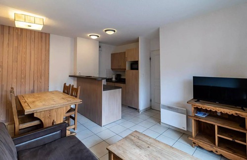 Les Orres Apartment | Residence Le Balcon Des Airelles - Quiet apartment in the heart of the Orres 1800