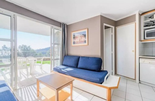 Le Dramont Apartment | Residence le Hameau de Cap Esterel - maeva Home - 2 Room Apartment 5 People - Comfort