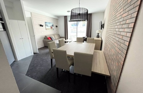 Eaux-Bonnes Apartment | Residence LE PORTILLO Swimming pool - 3 Rooms for 8 People