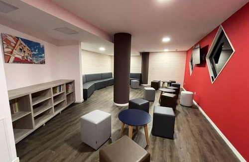 Eaux-Bonnes Apartment | Residence LE PORTILLO Swimming pool - 3 Rooms for 8 People