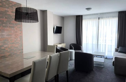 Eaux-Bonnes Apartment | Residence LE PORTILLO Swimming pool - 3 Rooms for 8 People