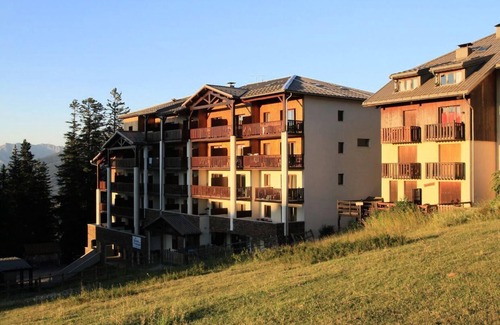 Selonnet Apartment | Residence Les Blanches Provençales - Studio 2/4 People Mountain Corner