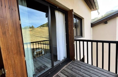 Le Super-Sauze Apartment | Residence Les Cimes - 2 Rooms for 6 People