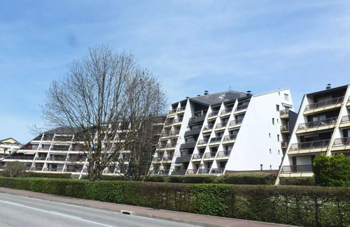 Aix-les-Bains Apartment | Residence Les Cygnes - Peaceful studio by the lake!