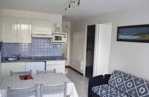 Trevou-Treguignec Apartment | Residence Les Terrasses de la Plage - Apartment Sea view 2 rooms Cabin 4/5 people