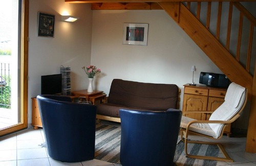 Doussard Apartment | Résidence les Gentianes, Lac d'Annecy - popular with Paragliders and Cyclists