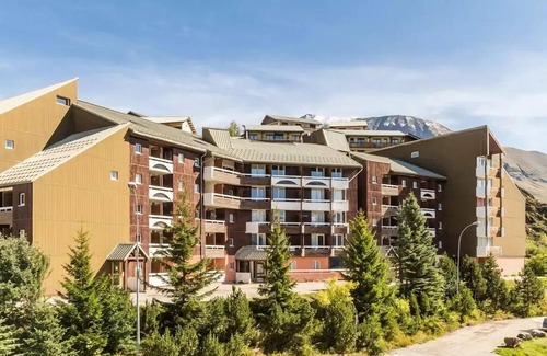 Eclose-Ouest Apartment | Residence Les Horizons d'Huez - maeva Home - 2 room apartment for 5 people Comfort