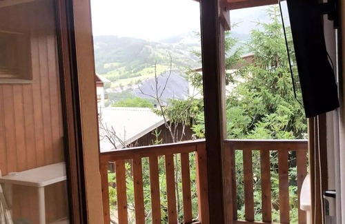 Le Sauze Apartment | Residence Les Seolanes - 2 Rooms for 5 People