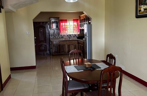 Christiana House | Residence of Clandon Ridge