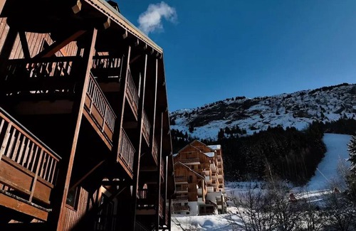 Oz Apartment | Residence Oz en Oisans* - Chalet des Neiges - 3 Room Apartment 4 People