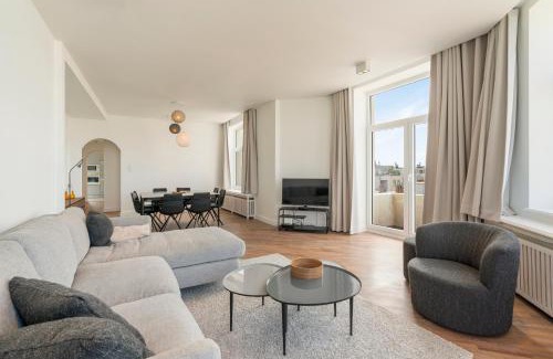 Zeebrugge Apartment | Residence Palace Style app in a unique building