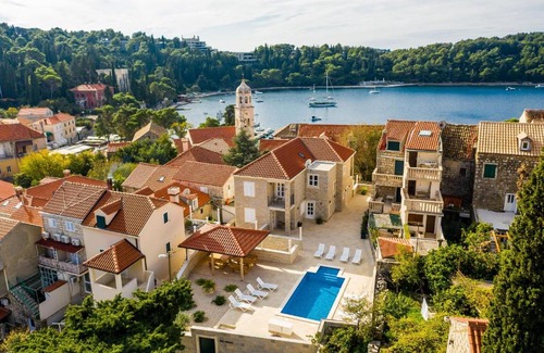 Cavtat House | Residence & Pool Villa Schwarz Suites