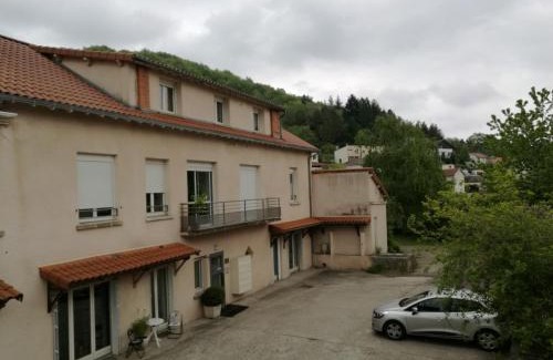 Royat Apartment | RESIDENCE ROKIA - Au fil de l*eau