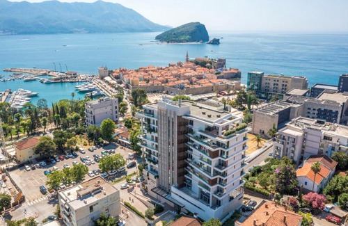Gospostina Apartment | Residence sea view apartment