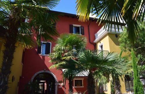 Riva del Garda Apartment | Residence Segattini