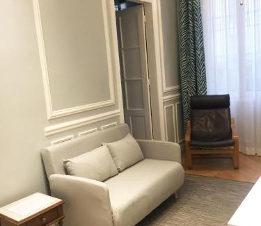 Quartier de Rochechouart Apartment | Residence sur Cour