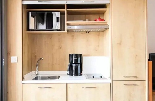 Plaine de la Brague Apartment | Residence Thalazur Antibes - 2 room ground floor apartment for 4 people