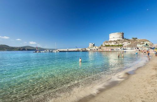 Bosa Marina Apartment | Residence with private beach in Bosa Marina just 100 meters from the sea