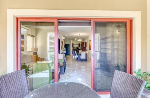 Downtown Apartment | Residences El Faro, surf 201