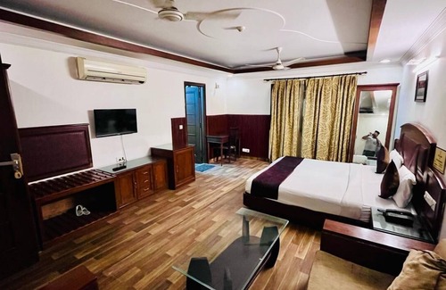 Nehru Place Hotel | Residency Stay INN