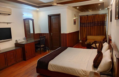 Nehru Place Hotel | Residency Stay INN