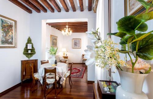 San Marco Apartment | Residenza Calle Larga San Marco