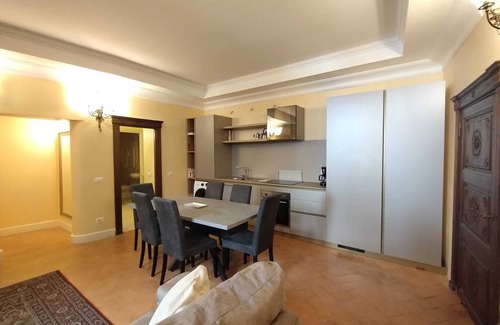 Rione VIII Sant'Eustachio Apartment | Residenza Sinibaldi - XVI century experience
