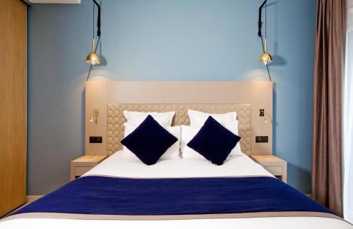 Bassins a Flot Apartment | Residhome Bordeaux