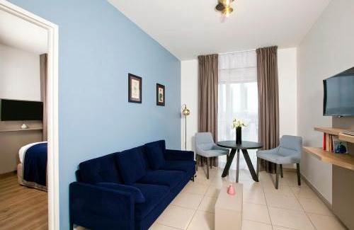 Bassins a Flot Apartment | Residhome Bordeaux