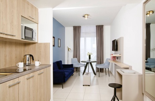 Bassins a Flot Apartment | Residhome Bordeaux