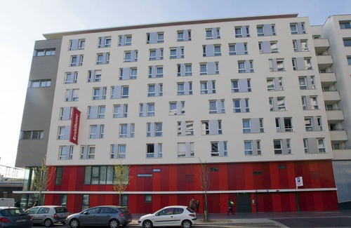 Curial Cambrai Apartment | Residhome Paris Rosa Parks
